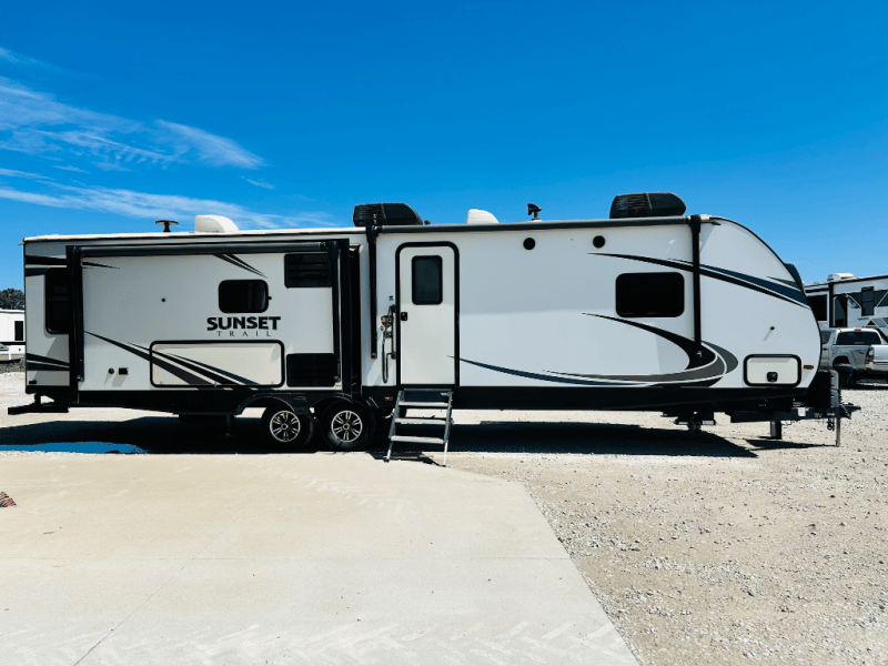 2018 CrossRoads 2018 CrossRoads Sunset Trail Grand Reserve - image 1