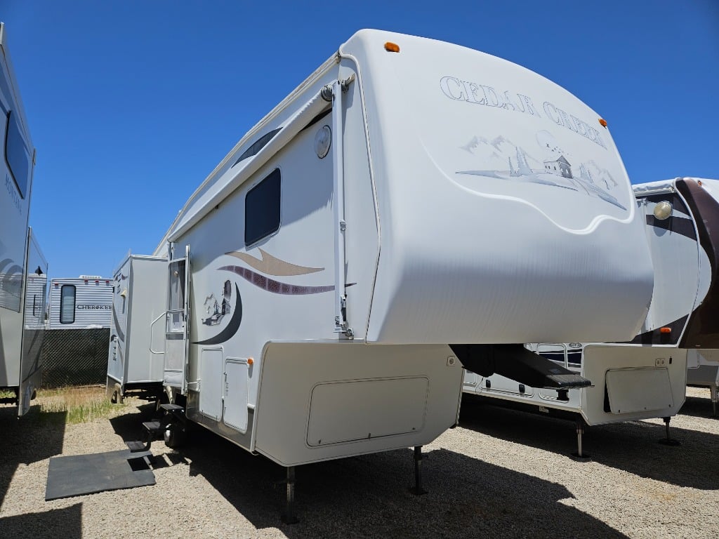 2005 Forest River 2005 Forest River Cedar Creek - image 1