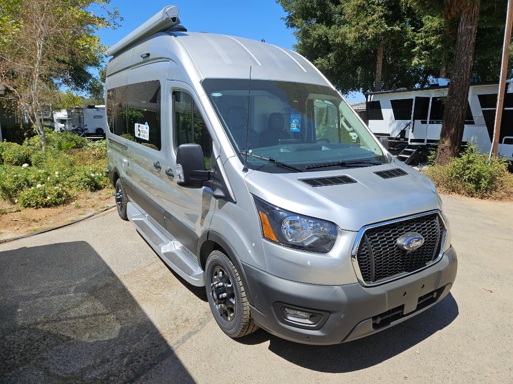 2026 Pleasure-Way 2026 Pleasure-Way Ontour - image 1