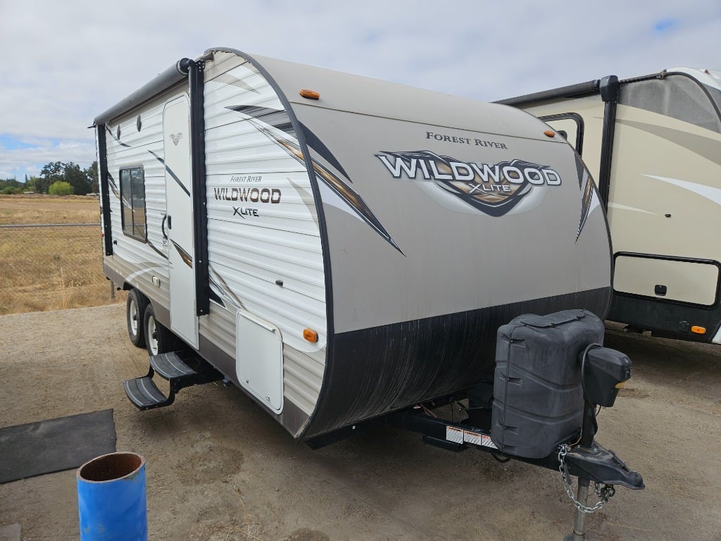 2019 Forest River 2019 Forest River Wildwood X-Lite - image 1