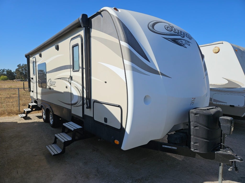2018 Keystone RV 2018 Keystone RV Cougar Half-Ton - image 1