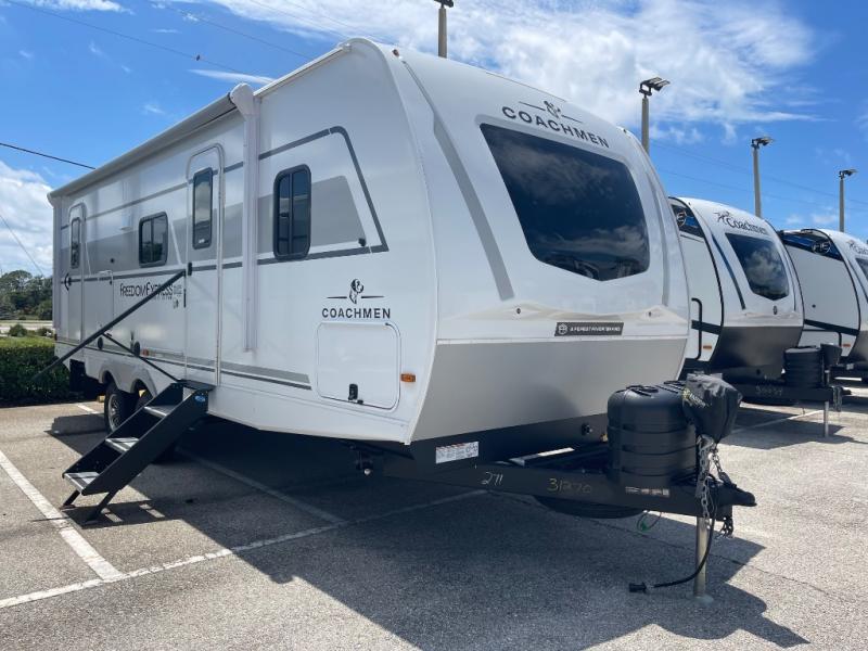 2026 Coachmen 2026 Coachmen Freedom Express - image 1