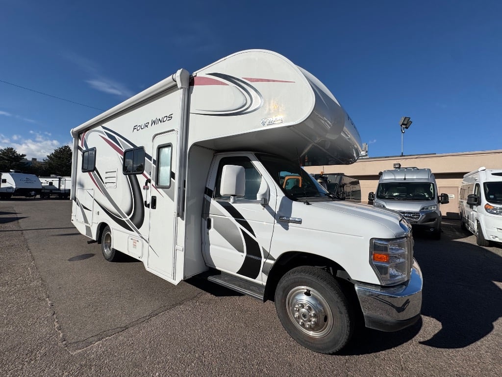 2021 Thor Motor Coach 2021 Thor Motor Coach Four Winds - image 1