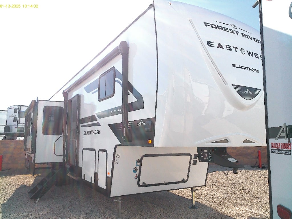 2026 East to West 2026 East to West Blackthorn - image 1