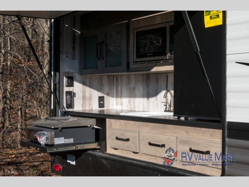 Palomino Outdoor Kitchen