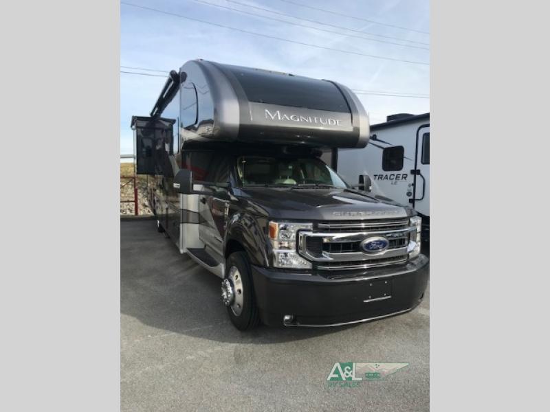 Thor Motor Coach Magnitude Class Super C Motorhome Review: 2 Ways to Upgrade