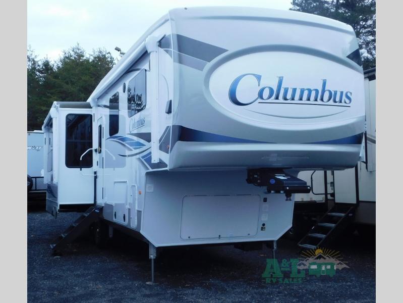 Palomino Columbus Fifth Wheel Review: 2 Ways to Travel