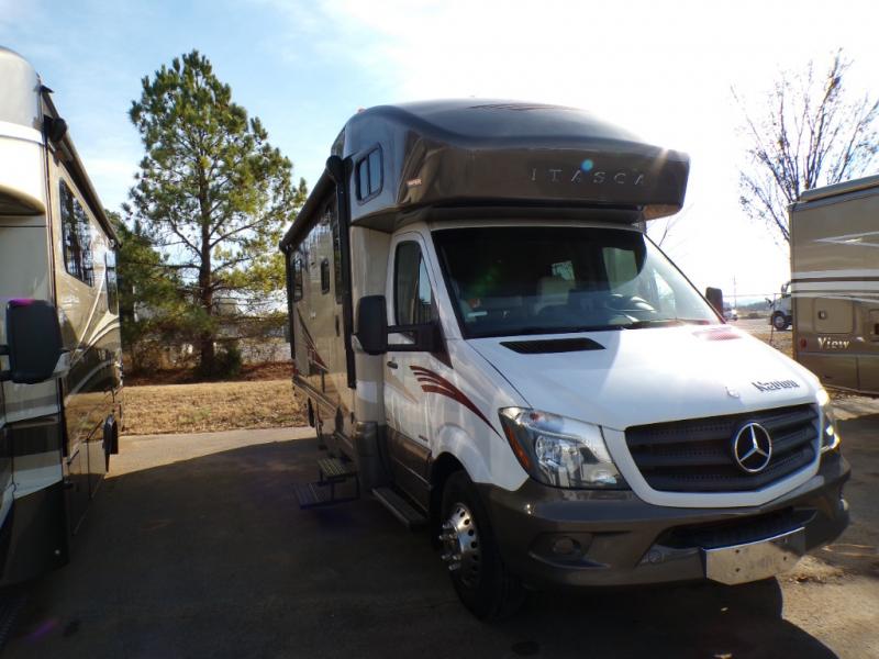 Used 2015 Itasca Navion 24J