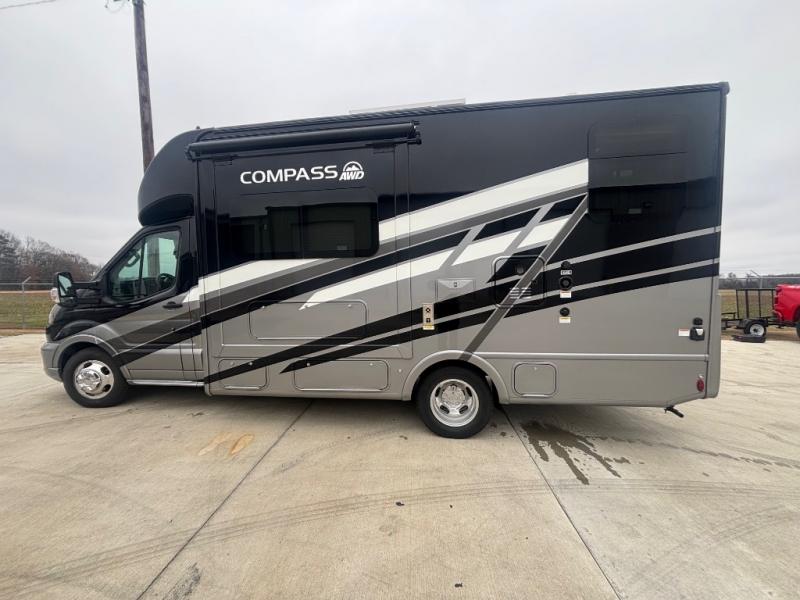 Used 2025 Thor Compass 23TE