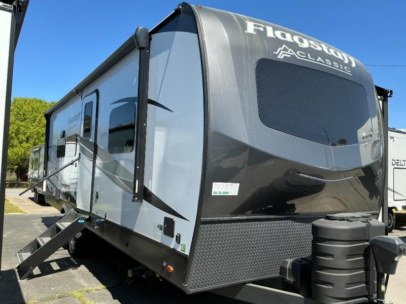 Used 2025 Flagstaff Classic 826KBS