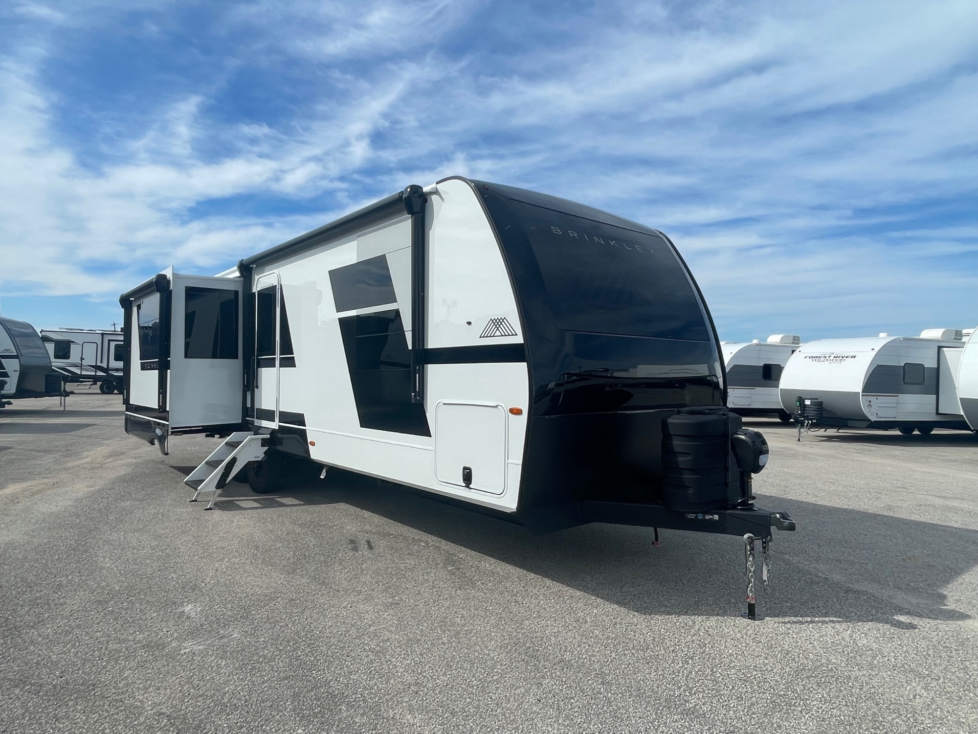 2026 Brinkley RV Model I