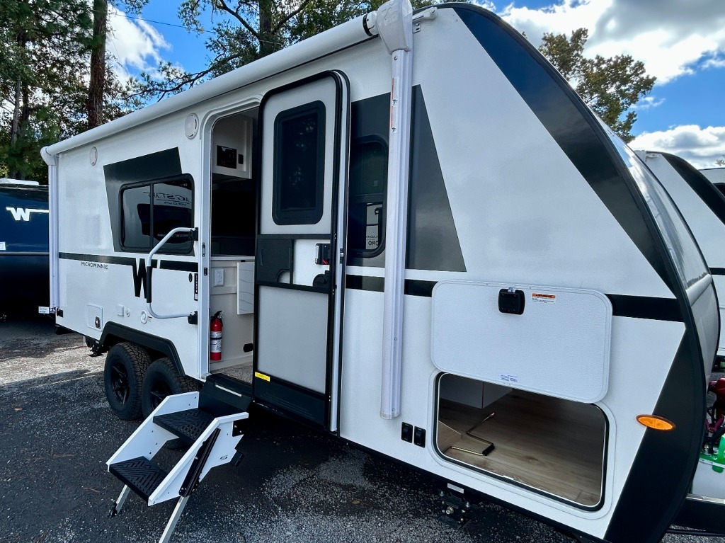 2026 Winnebago Micro Minnie