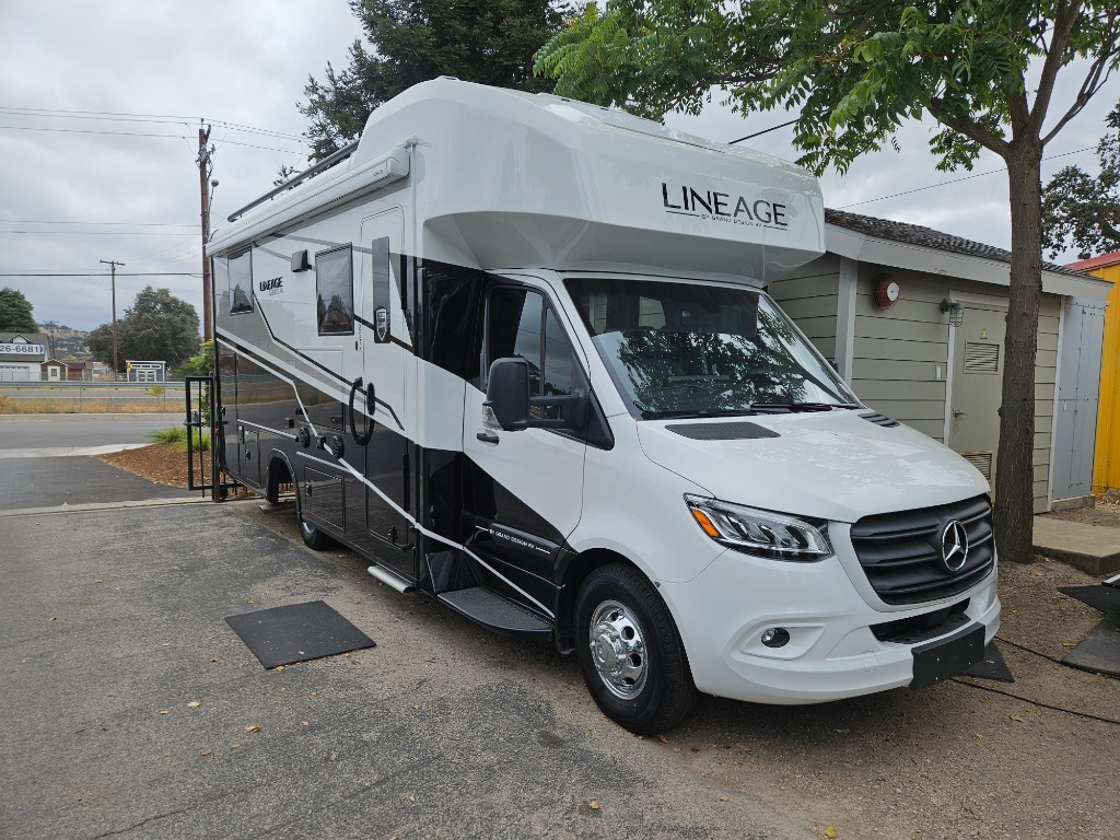 2026 Grand Design Lineage Series M 25TK for Sale in Paso Robles, CA
