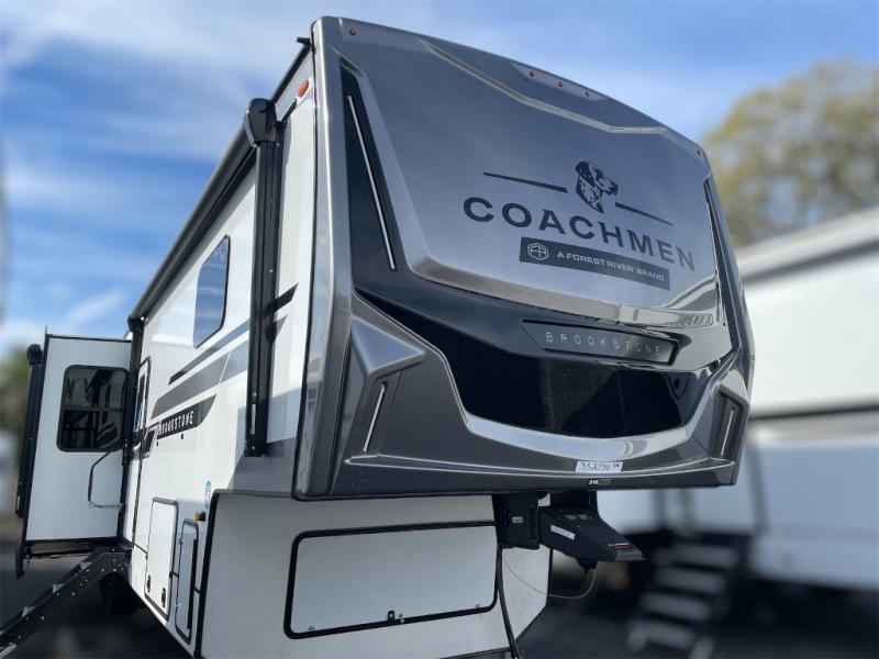 2025 Coachmen Brookstone 318rll