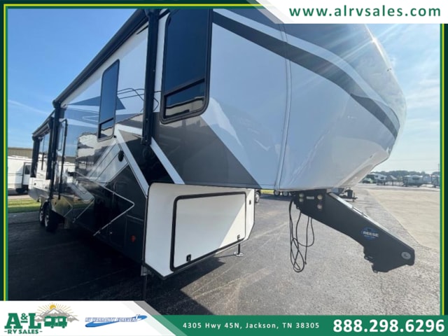 2024 Alliance RV Paradigm