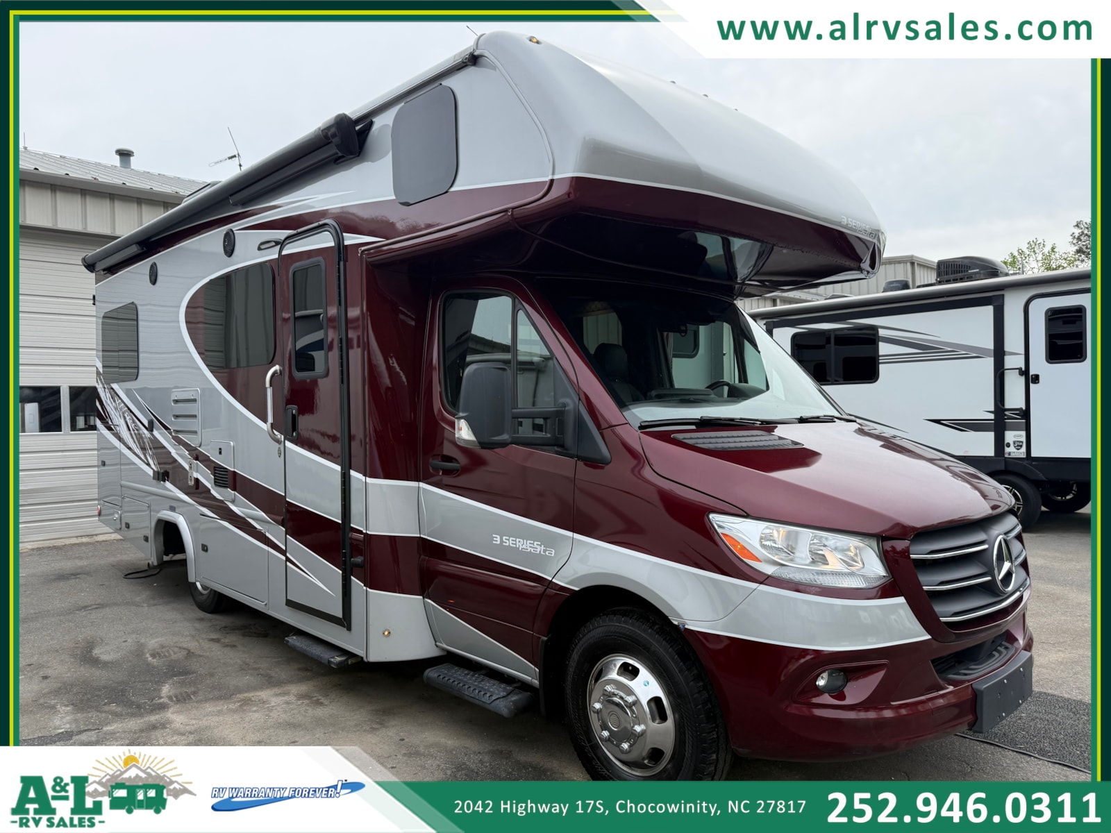 2022 Dynamax RV Isata 3