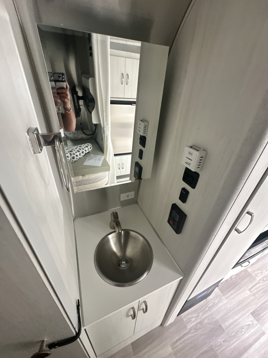 2024 Airstream Bambi 19CB for Sale